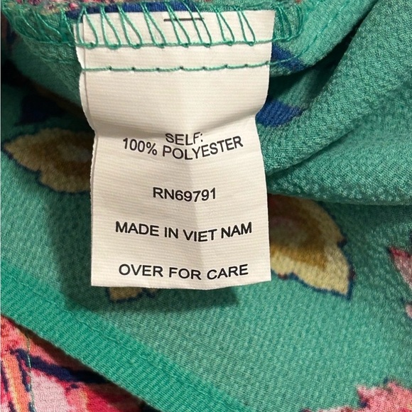 Anthropologie Fig and Flower Floral Flounce Sleeve Blouse - Size MP - Picture 8 of 9